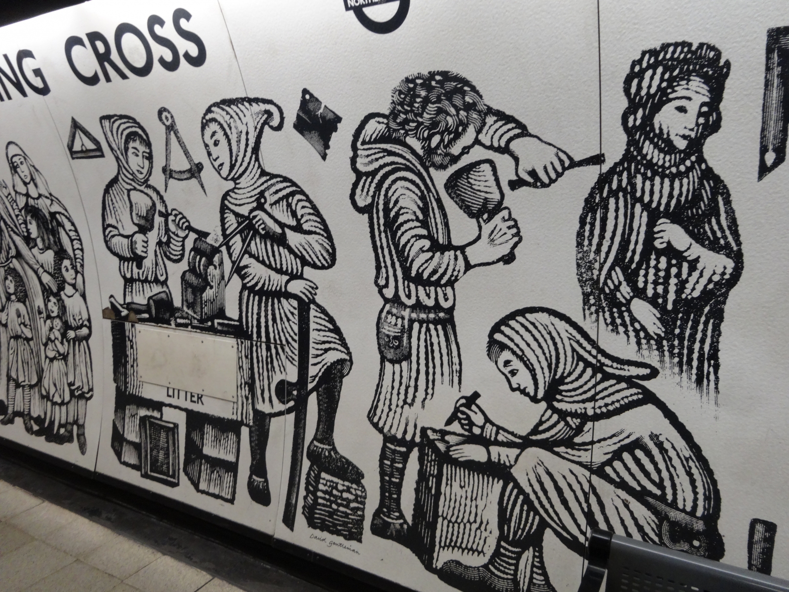 photo of Charing Cross underground mural - 3 of 5