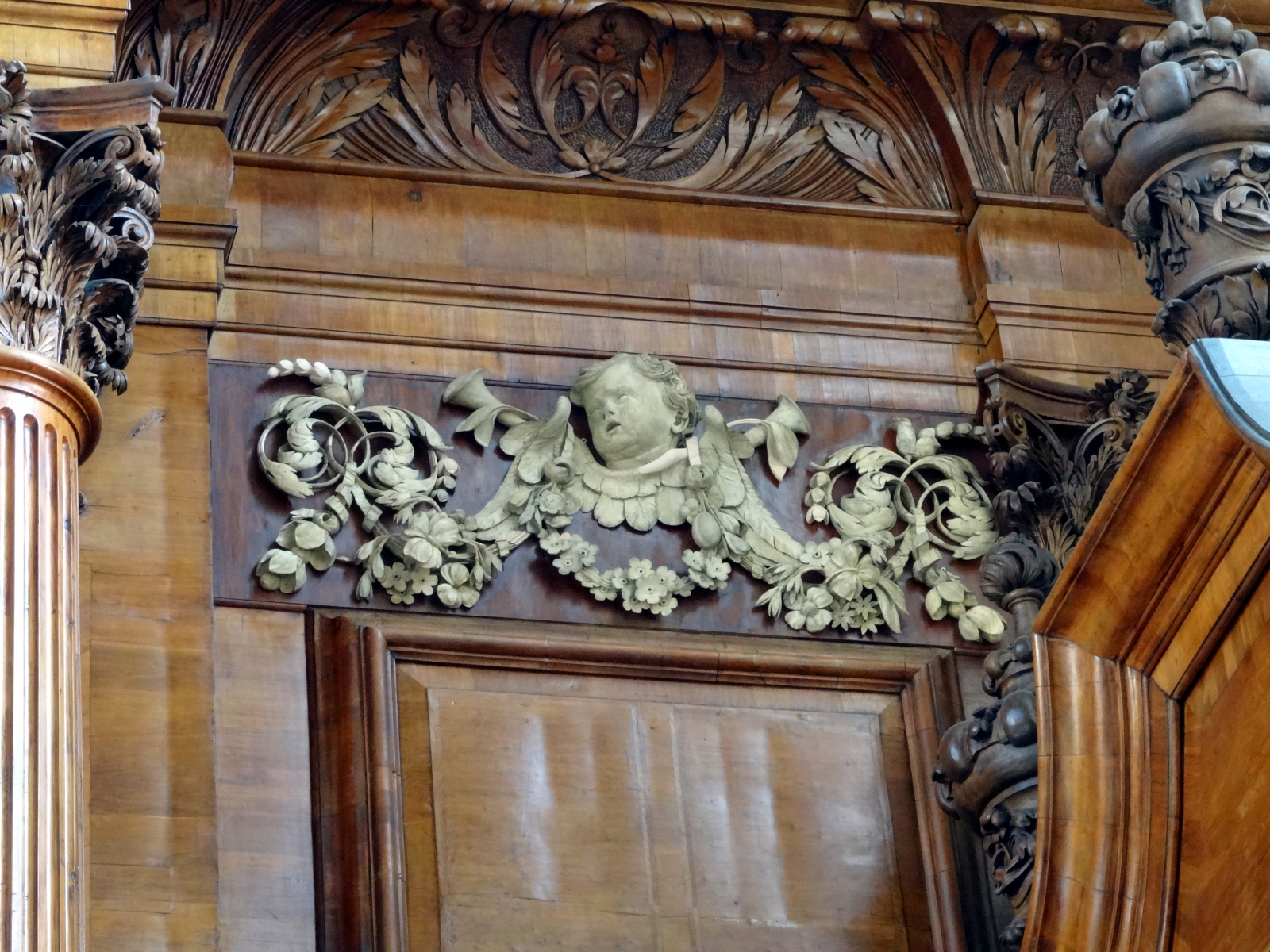 photo of top panel - reredos south